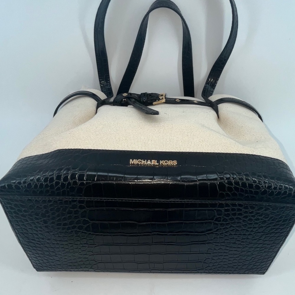 Michael Kors Emilia Large EW Tote Bag Black Trim Canvas Designer Purse - Picture 9 of 9